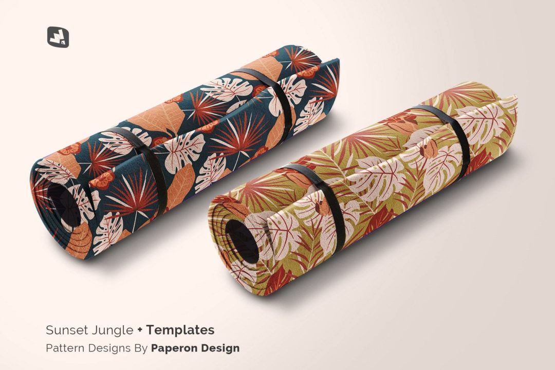 时尚逼真锻炼健身防震瑜伽垫设计展示效果图PSD样机模板 Rolled Up Yoga Mat Set Mockup_img_3