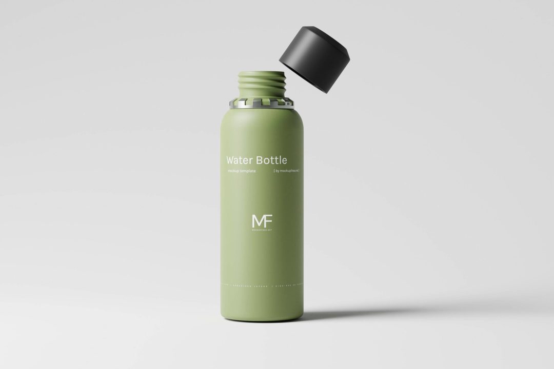 8款逼真哑光不锈钢保温水杯设计展示贴图PSD样机模板素材 Reusable Plastic Water Bottle Mockup_img_3