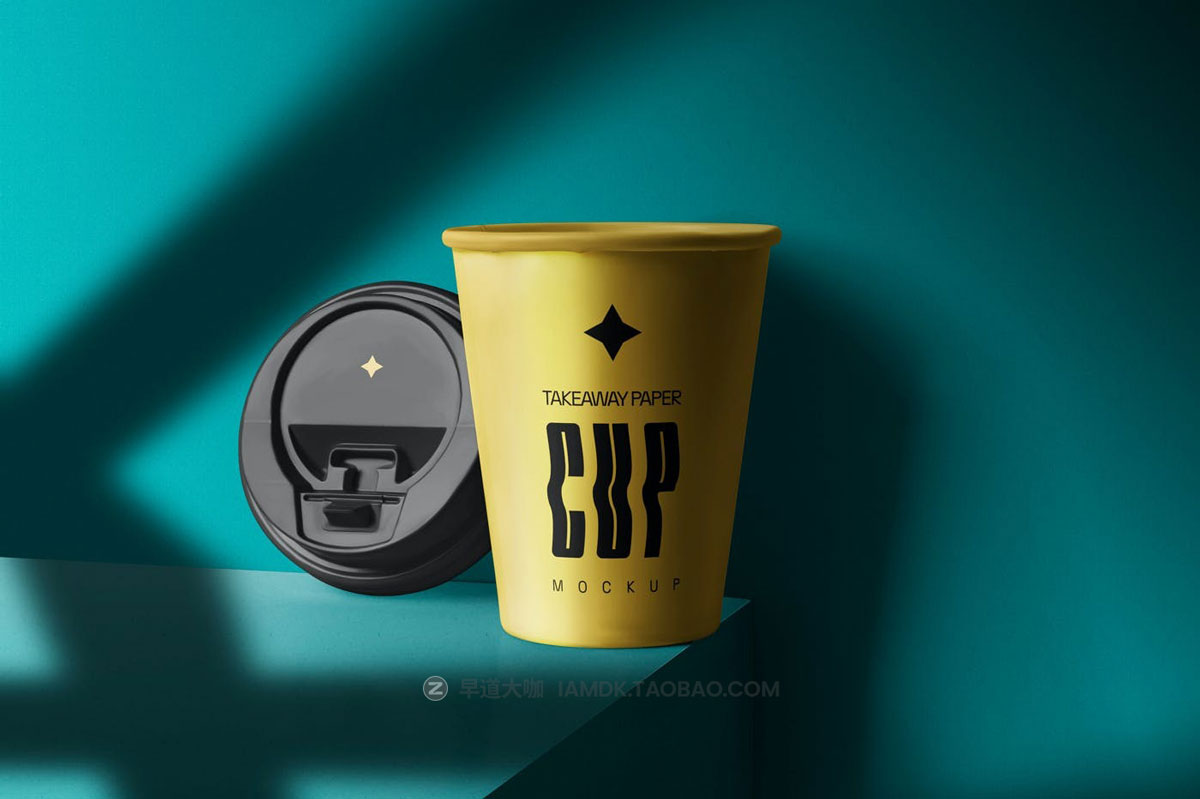 5款时尚一次性外卖咖啡纸杯设计展示贴图PSD样机模板 Takeaway Paper Cup With Lid Mockups_img_1