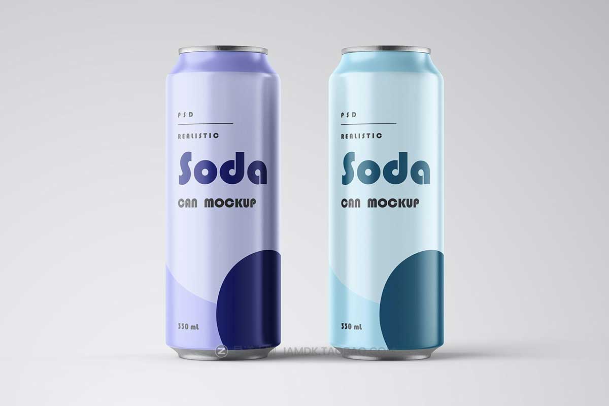 时尚330ml苏打水饮料啤酒金属锡罐易拉罐设计贴图PSD样机模板 Soda Can Mockup in Studio Light_img_1