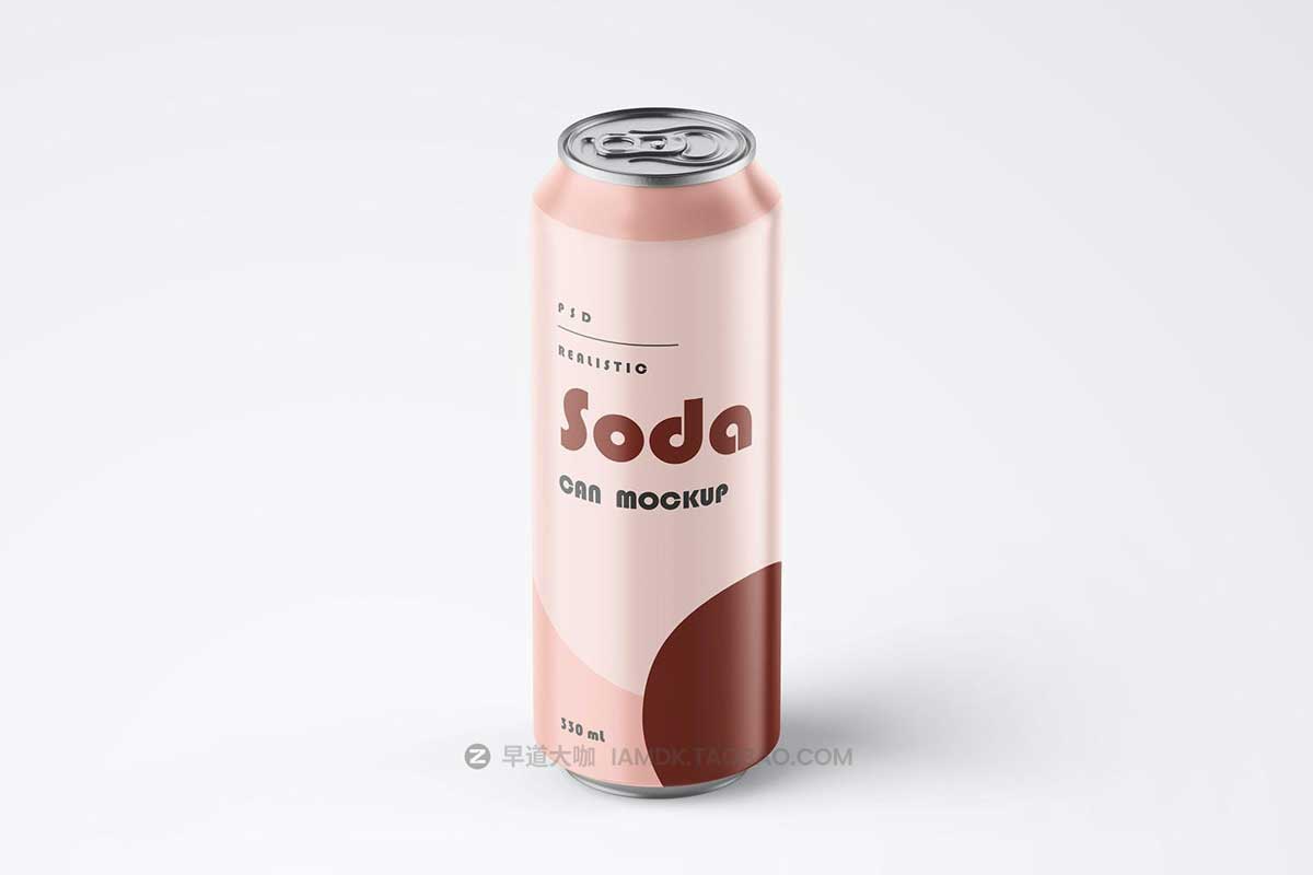 时尚330ml苏打水饮料啤酒金属锡罐易拉罐设计贴图PSD样机模板 Soda Can Mockup in Studio Light_img_1