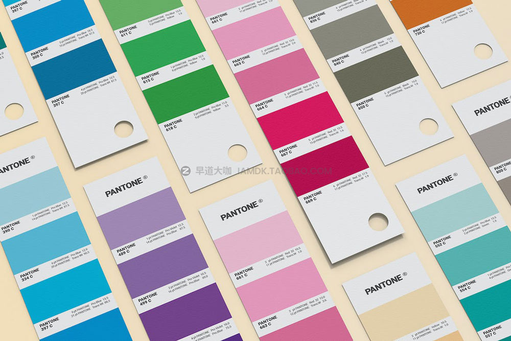 时尚Pantone潘通色卡色谱专色配色指南册子设计ps贴图样机模板 Pantone Book Mockup_img_2