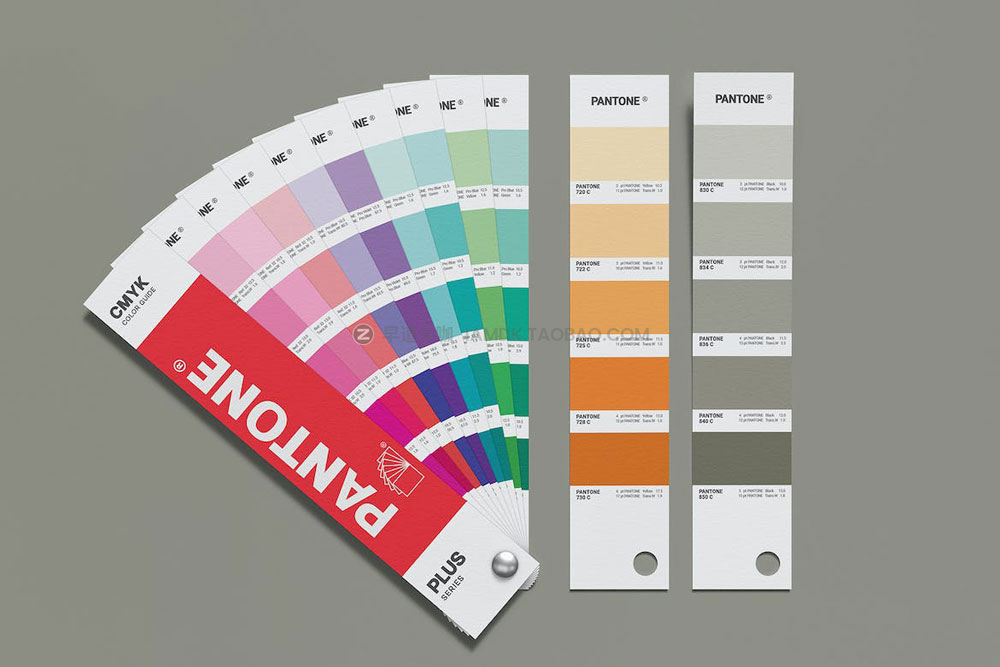 时尚Pantone潘通色卡色谱专色配色指南册子设计ps贴图样机模板 Pantone Book Mockup_img_2