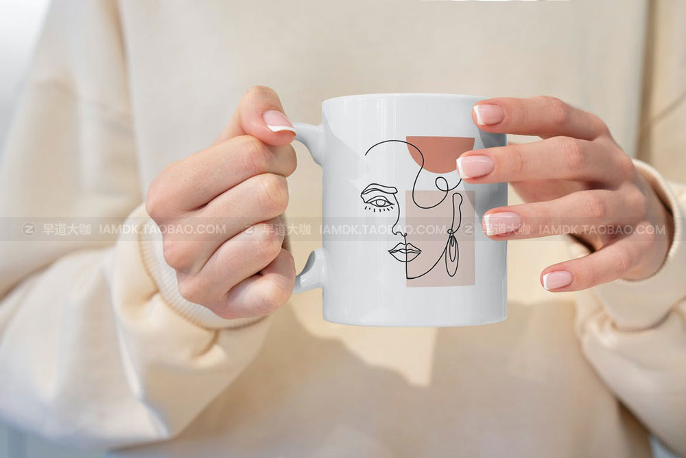 23款时尚品牌Logo设计陶瓷马克咖啡杯贴图展示样机PS模板素材 Mug MockUp Lifestyle Set_img_2