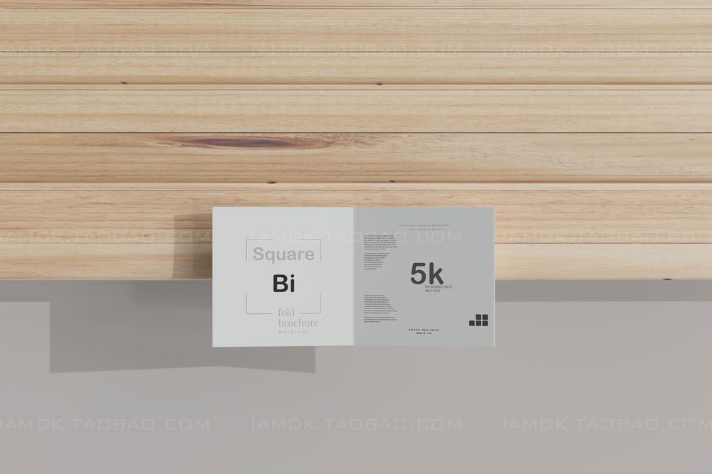 正放心两折页小册子设计展示贴图PSD样机模板 Square Bi Fold Brochure Mockup_img_2