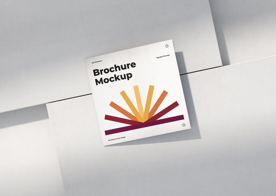 优雅正方形两折页小册子设计Ps贴图样机模板 Brochure Mockup Scenes Square Bi-Fold_img_2