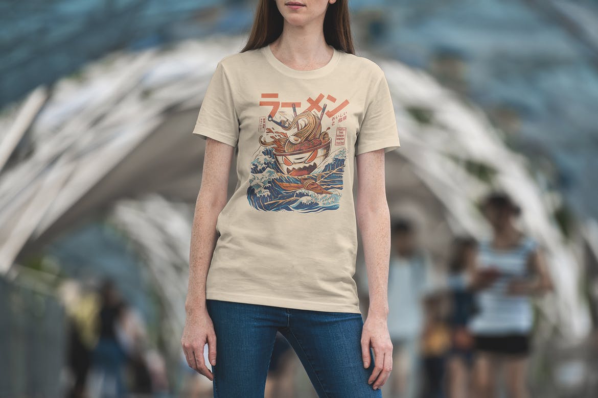 156款T恤印花图案设计效果模特场景展示Ps样机素材 T-Shirt Mockups Travel the World Bundle_img_2