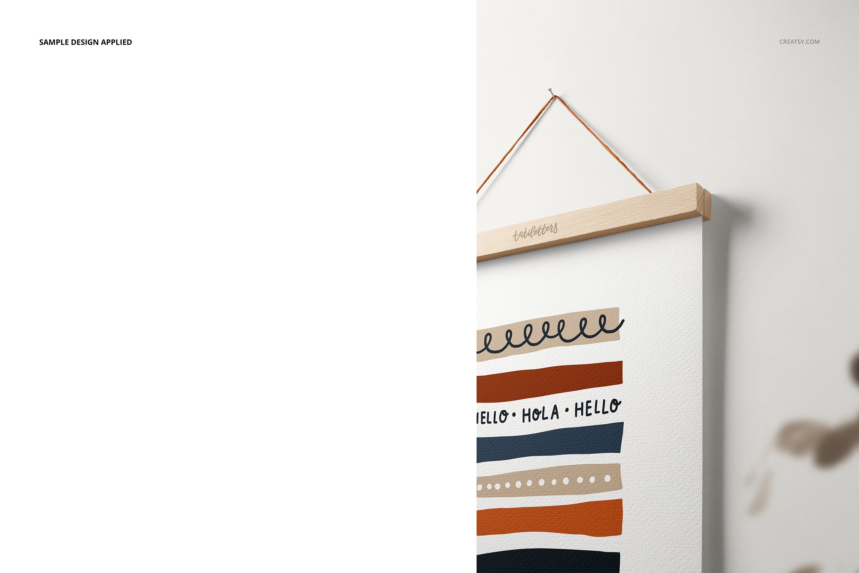 时尚木制悬挂海报衣架设计贴图样机模板合集 Wooden Poster Hanger Mockup Set_img_2