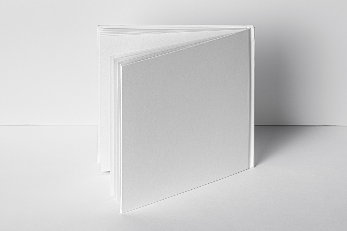 精装书封底设计展示贴图样机PSD模板 Back Psd Square Catalog Mockup_img_2