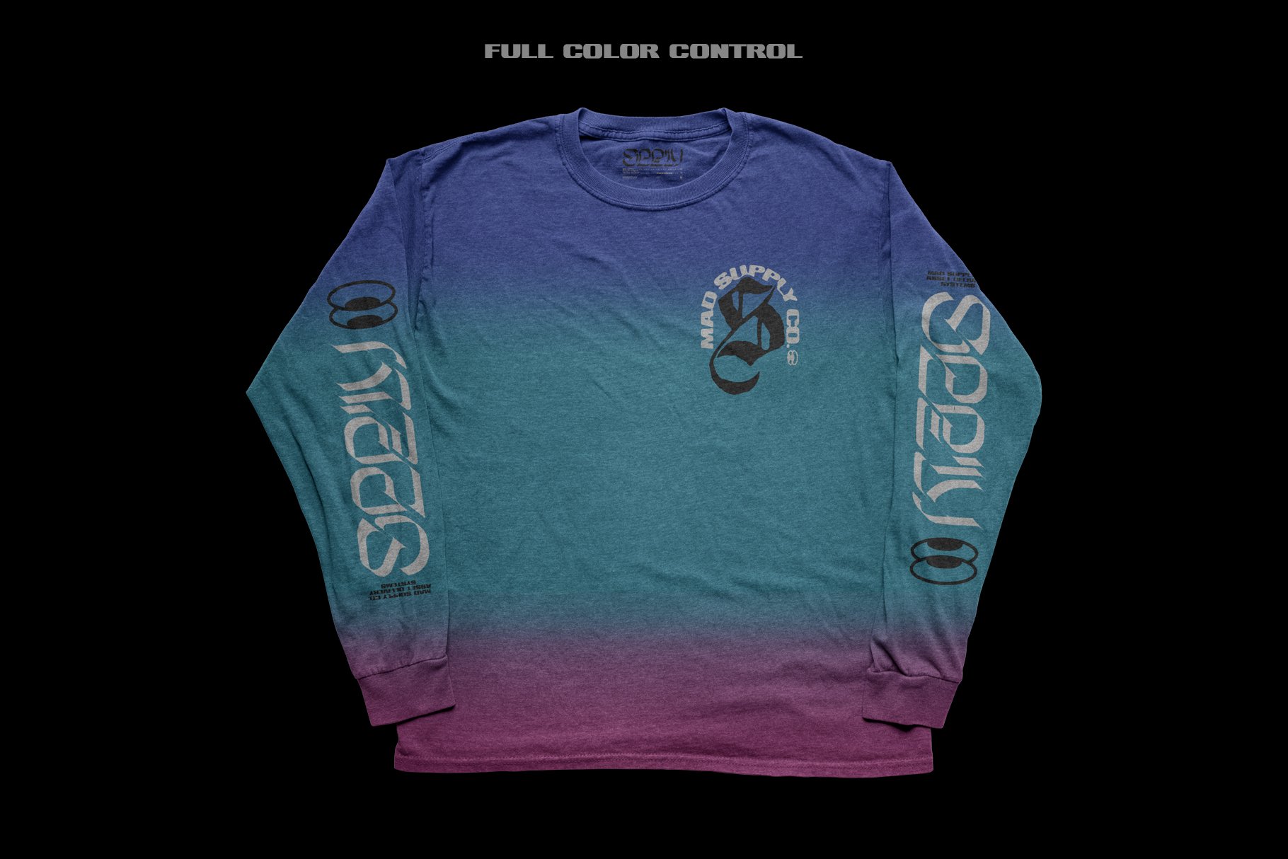 做旧复古长袖T恤印花图案设计PS贴图样机模板 Vintage Long Sleeve T-Shirt Mockup_img_2