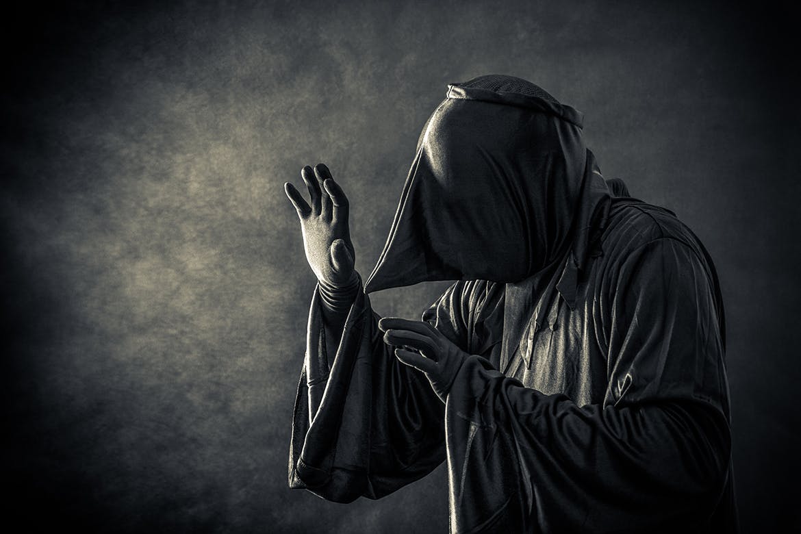 33款恐怖冷调摄影照片调色LR预设模板 33 Horror Film Lightroom Presets_img_2