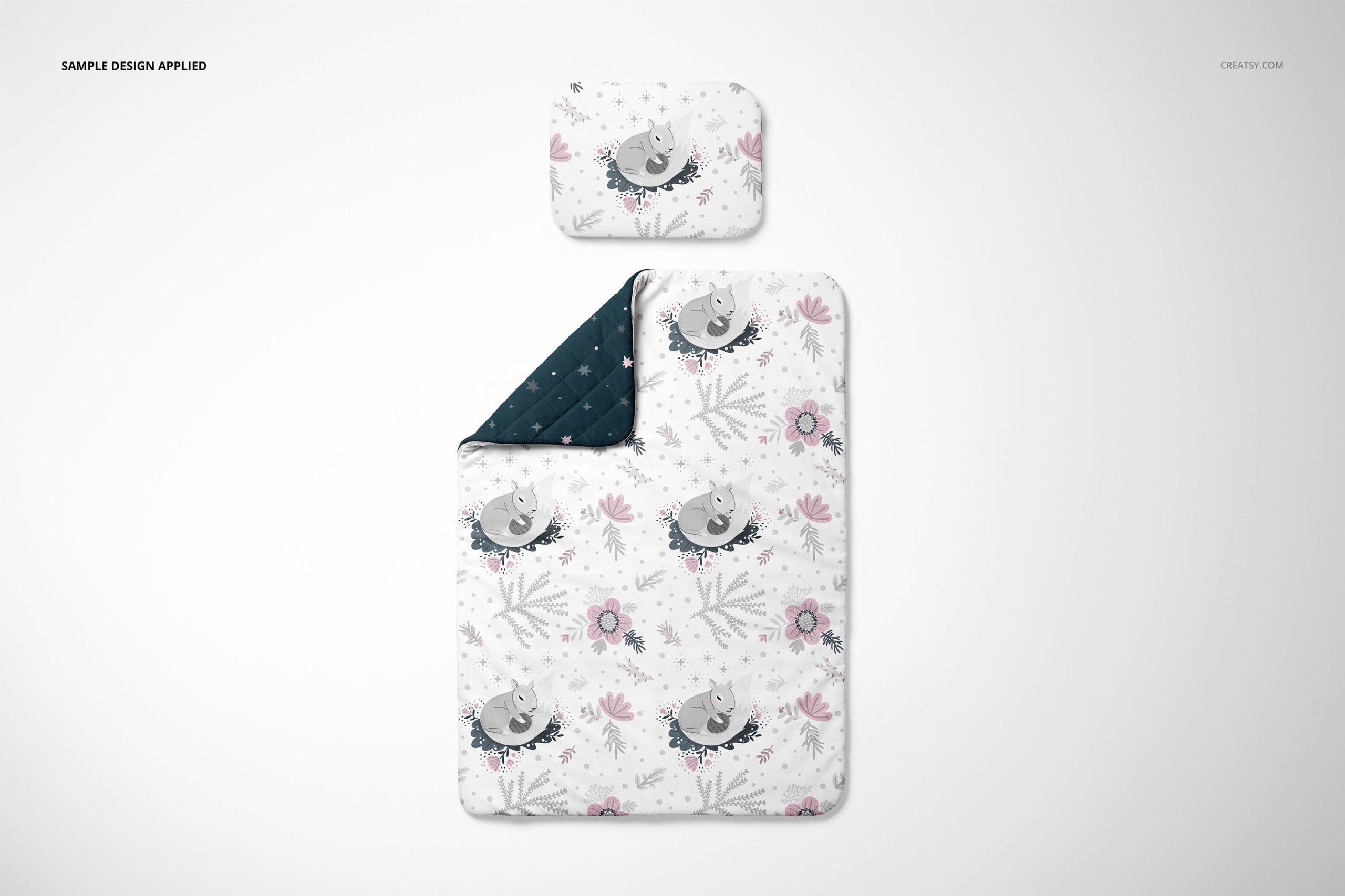 时尚双面婴儿床上用品四件套印花图案设计展示贴图样机合集 Double-sided Baby Bedding Set Mockup_img_2