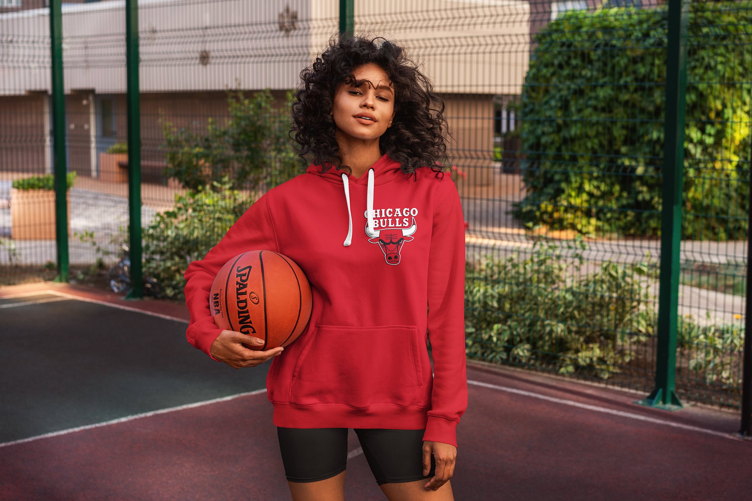 8款手持篮球女式连衣帽卫衣印花贴图样机模板素材 Hoodie Mockup Basketball_img_2