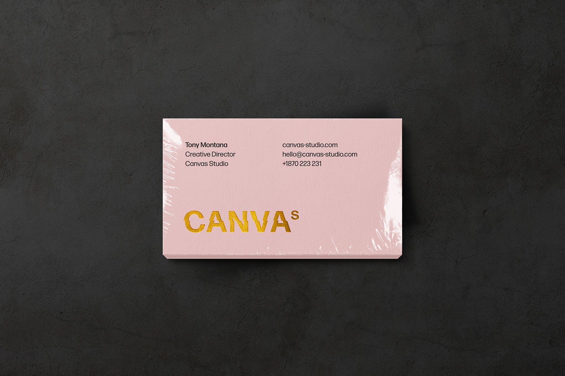 时尚堆叠浮雕塑料薄膜质感商务名片设计展示样机 Stacked Business Card Mockup_img_2