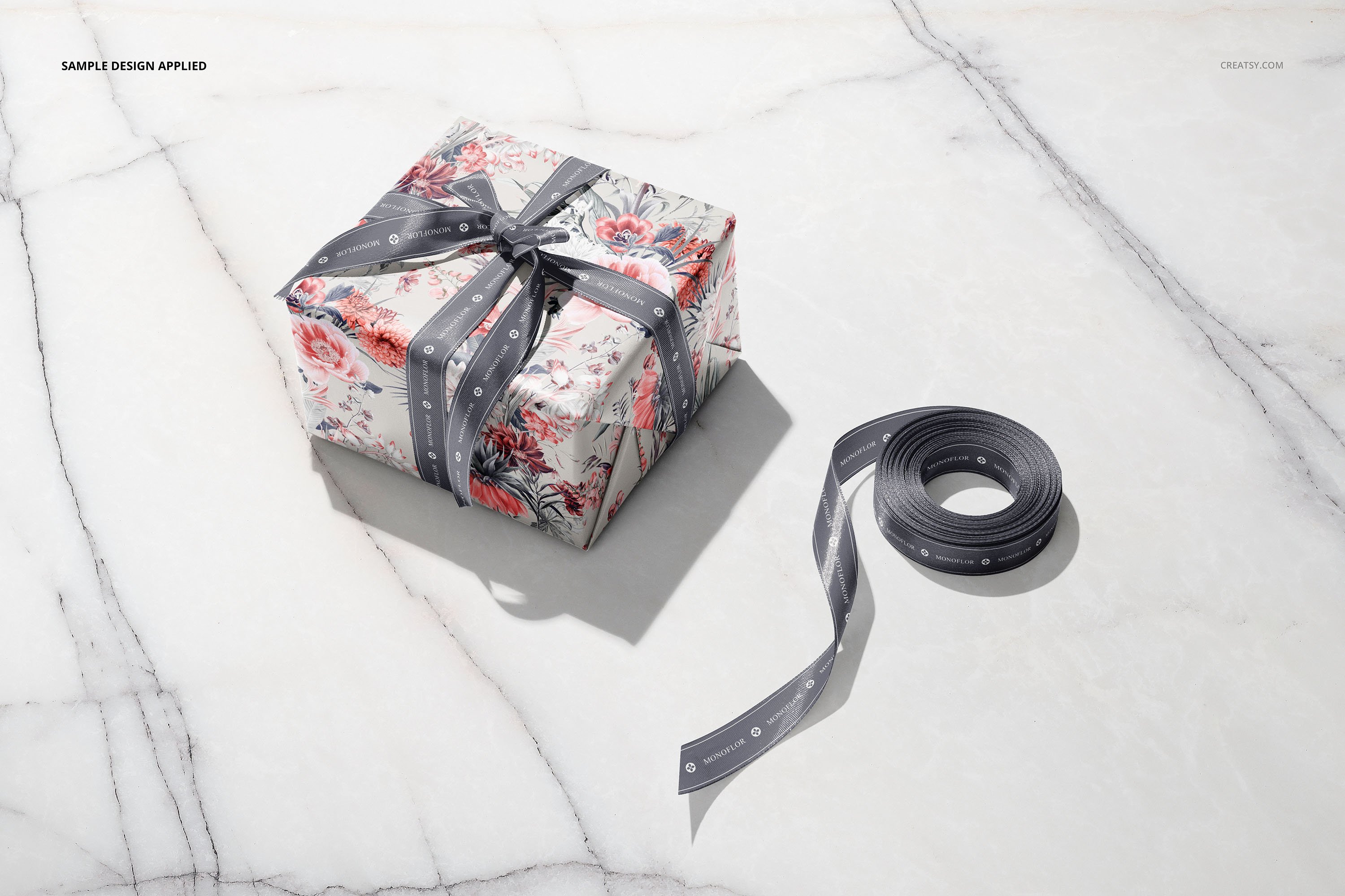 时尚礼品盒包装纸设计展示贴图样机合集 Gift Box Wrapping Paper Mockup Set_img_2