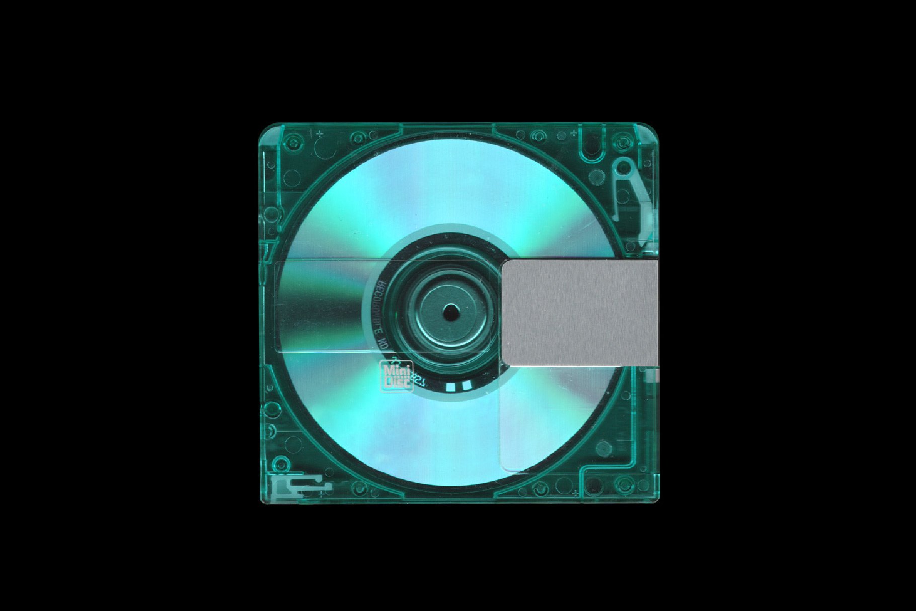 潮流复古CD光盘塑料盒设计贴图样机 Vintage MiniDisc Mockup_img_2