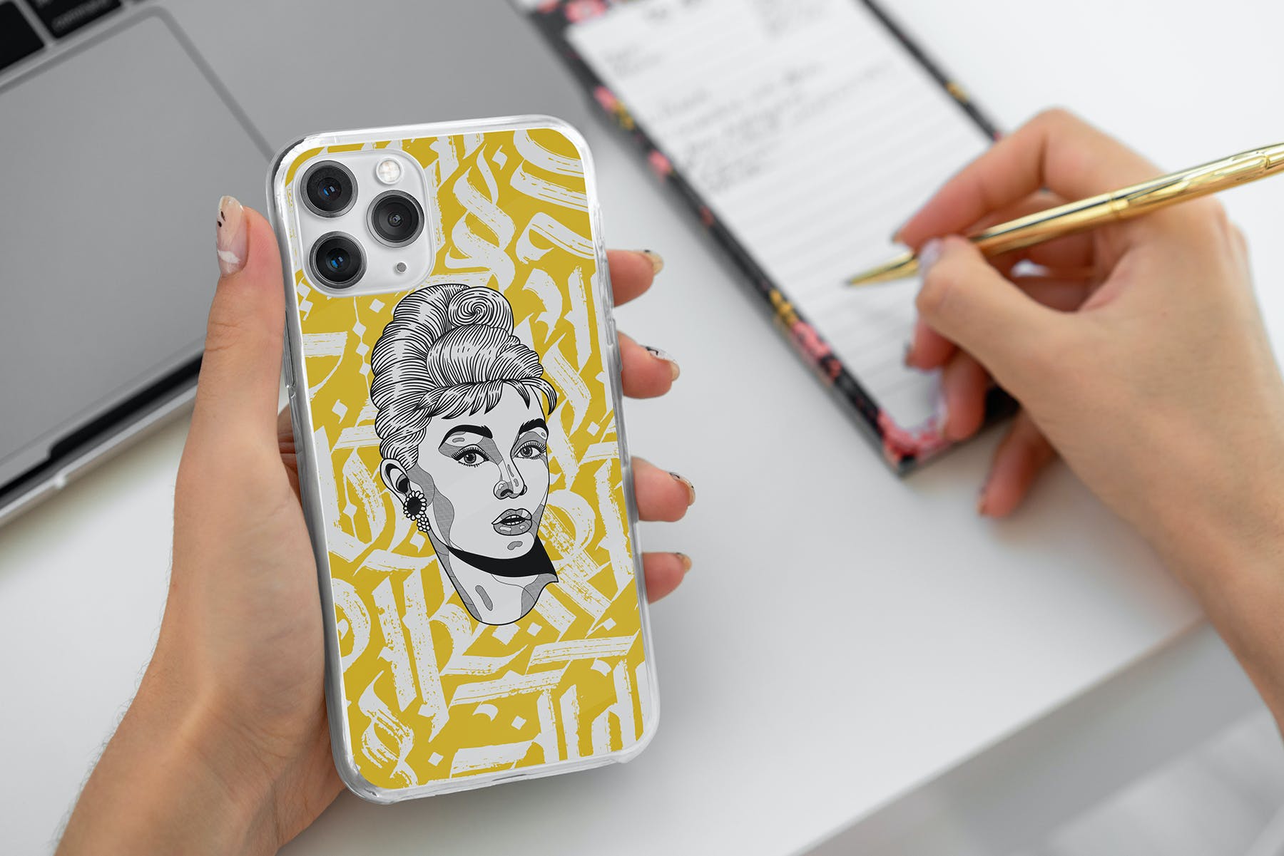 11款Phone 11/Pro智能手机壳外观设计展示样机模板 Phone 11/Pro Clear Case Mockup_img_2