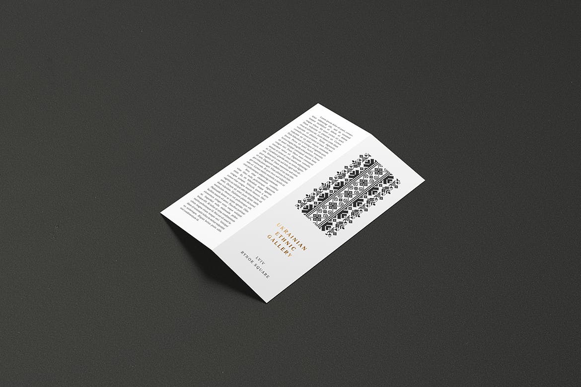 A5超薄两折页小册子样机 A5 Slim Portrait Bi-Fold Brochure Mockup_img_2