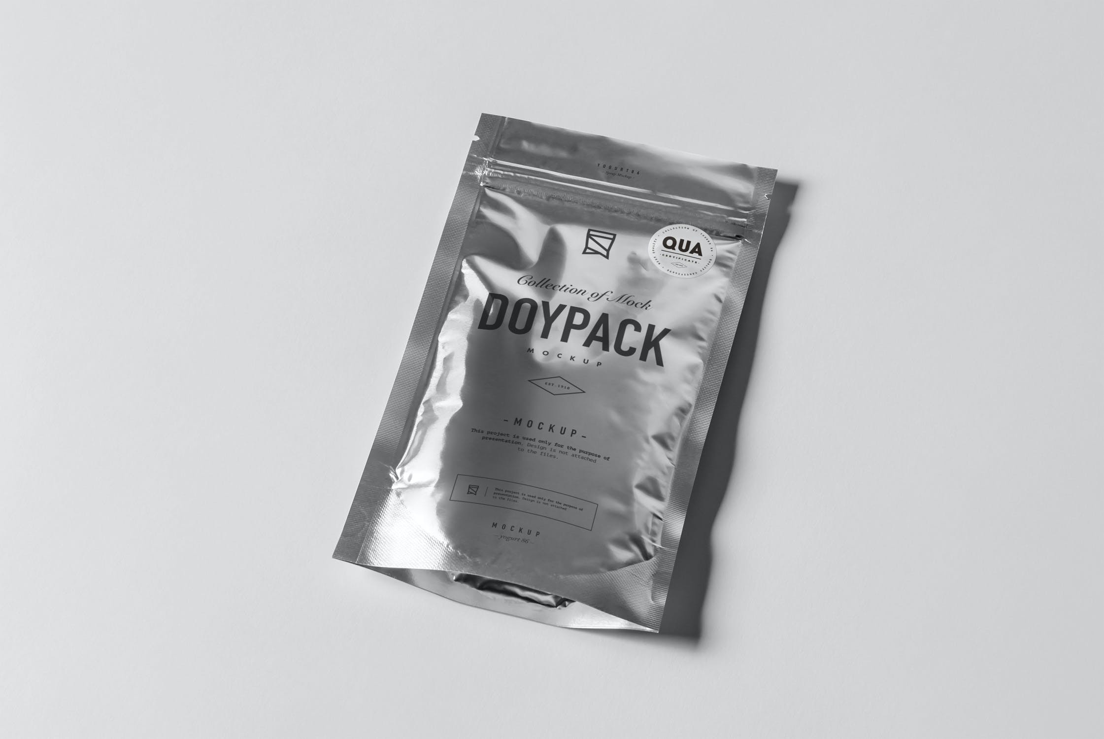 食品自封铝箔袋样机模板 Doypack Mockup 4_img_2