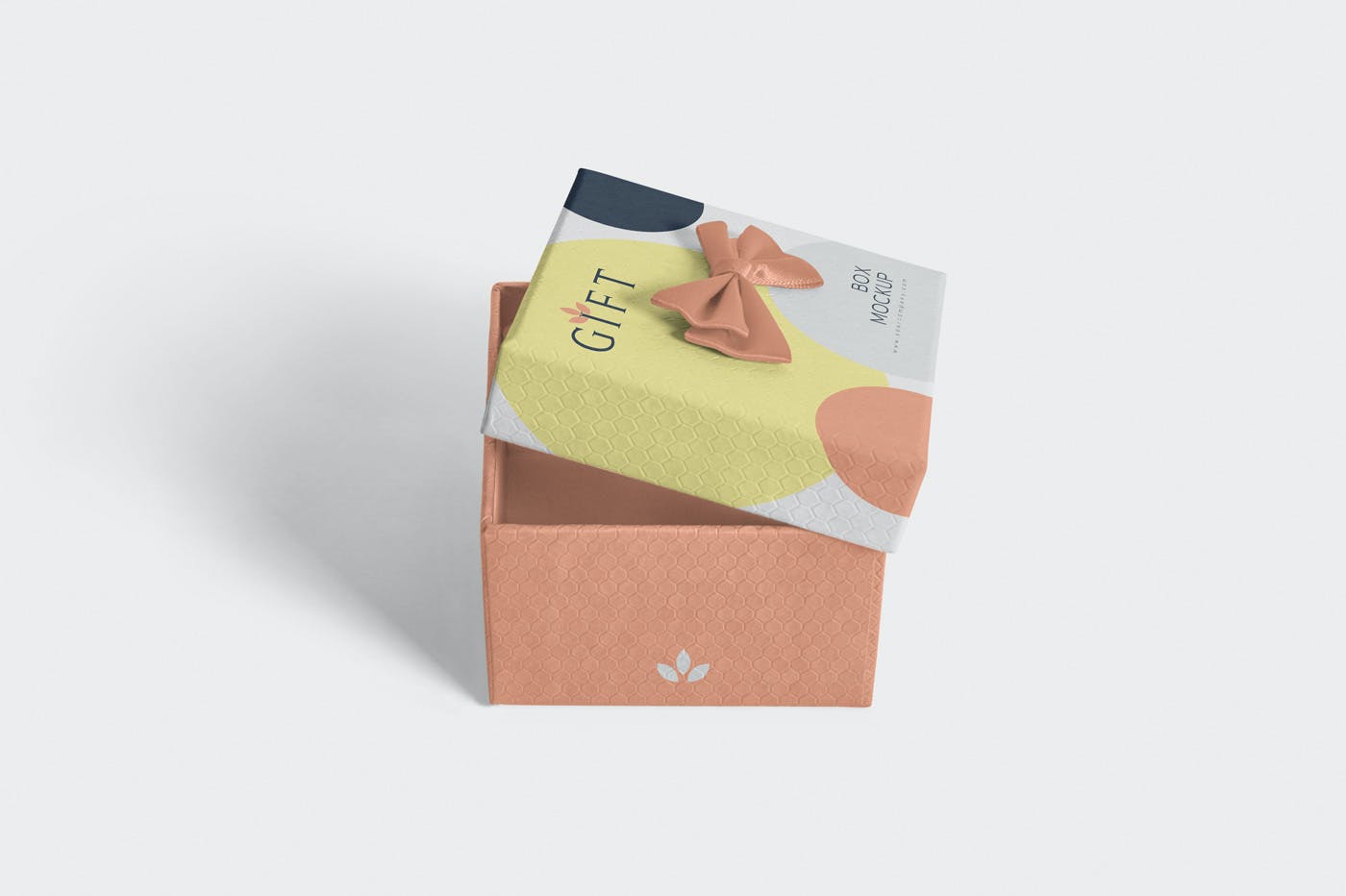 精美方形礼品包装盒样机模板 Square Gift Box Mockups_img_2
