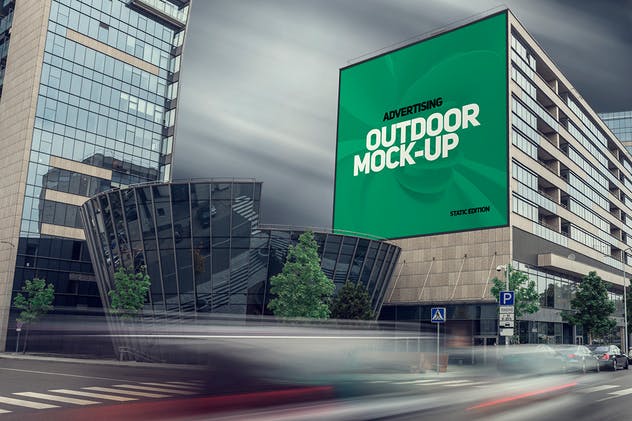 巨型户外广告海报灯箱样机PSD模板 Animated Outdoor Advertising Mockups_img_2