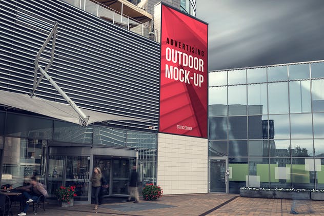 巨型户外广告海报灯箱样机PSD模板 Animated Outdoor Advertising Mockups_img_2