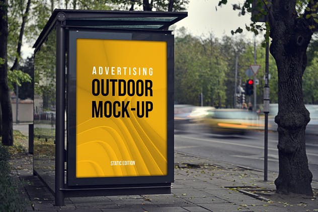 巨型户外广告海报灯箱样机PSD模板 Animated Outdoor Advertising Mockups_img_2