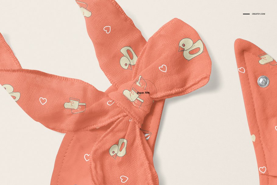 婴儿头巾围兜样机套装PSD模板 Baby Bandana Bib Mockup Set_img_2