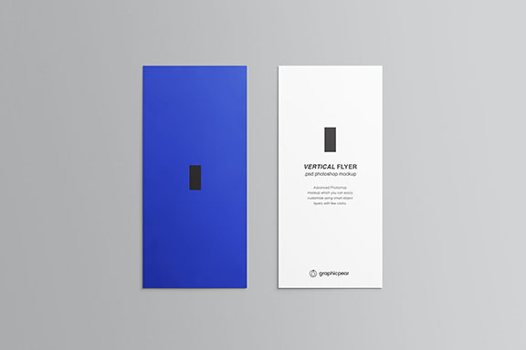 带透明信封的垂直传单衣服标签样机 Vertical Leaflet Mockup_img_2