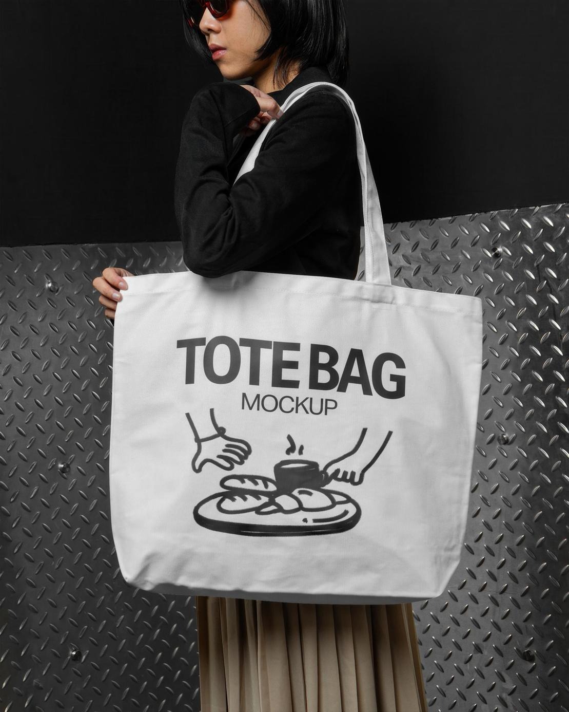 woman-cotton-tote-bag-mockup-3.jpeg